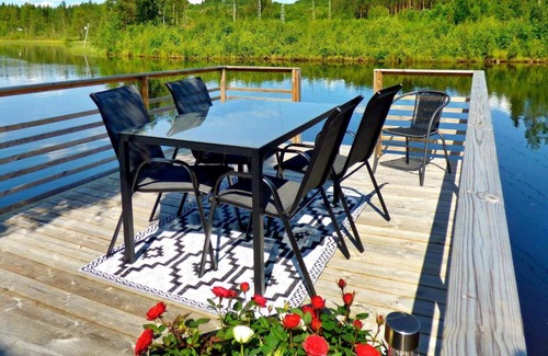 Ramsjo Casa | 6 person holiday home in HENNAN