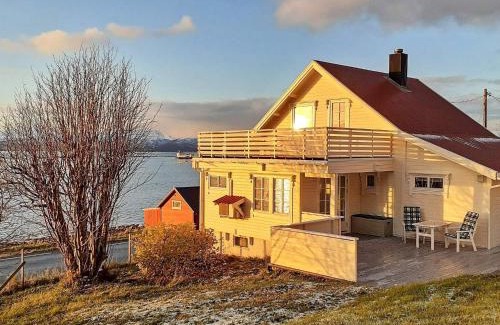 Lenvik Casa | 6 person holiday home in Finnsnes-By Traum