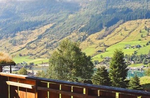 Olden Casa | 6 person holiday home in olden