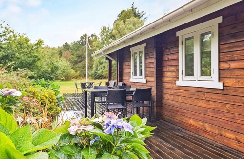Nordost Casa | 6 person holiday home in S by