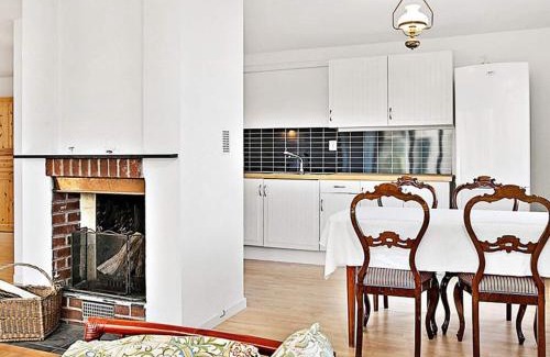 Hakenaset Casa | 6 person holiday home in HAKEN SET