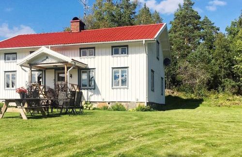Hacksvik Casa | 6 person holiday home in HÅCKSVIK