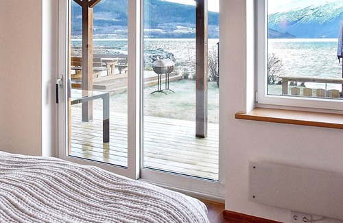 Gjemnes Municipality Apartamento | 6 personas casa en EIDSVÅG