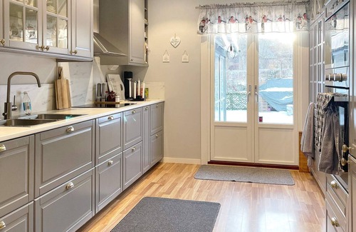 Hallekis Casa | 6 person holiday home in HÄLLEKIS