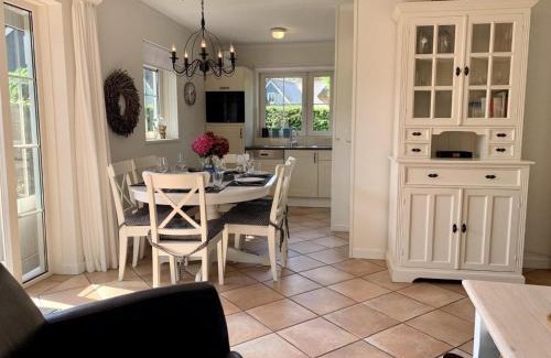 Sint Maartensvlotbrug Casa | 6-person holiday home with garden