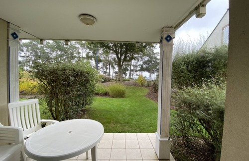 Fouesnant Apartamento | 6-person seaview apartment with garden and private heated pool