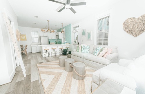 Seagrove Beach Casa | 6-Seater Golf Cart! Seagrove Beach, 2 Community Pools