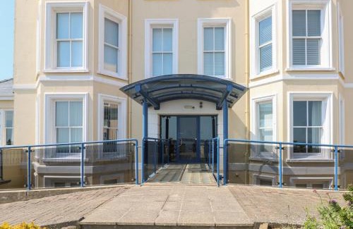 Tenby Apartamento | 6 South Beach Court