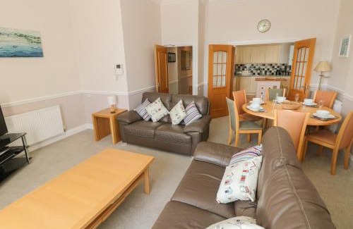 Tenby Apartamento | 6 South Beach Court