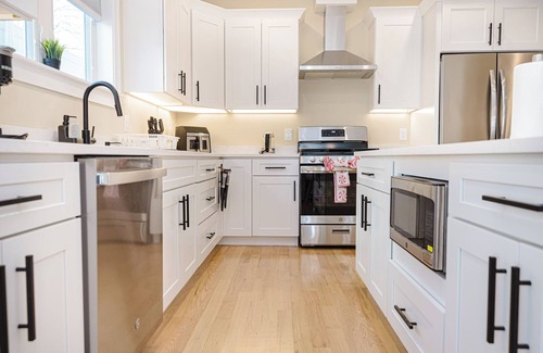 West Codman Hill - West Lower Mills Apartamento | 60-1 4BR Boston - Cozy New Apt near Franklin Park