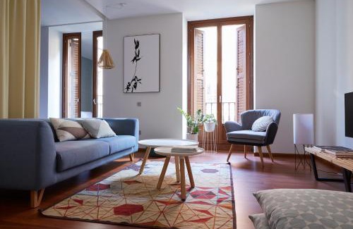 Chueca Apartamento | 60 Balconies Design