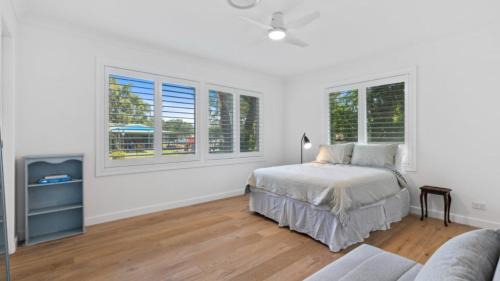 Greenwich Casa | 60 Yamba Street Hawks Nest
