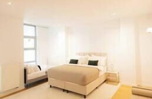 Chatelain Casa | 600m² Luxury & Garden, City centre