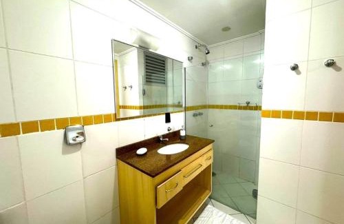 Czerniewicz Casa | 601 - Saint Sebastian Flat