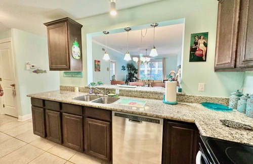 Henderson Point Apartamento | #612 Poolside Condo at Inn by the Sea - Sleeps 6!