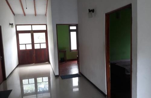 Gomagoda Casa | 619 Guest House