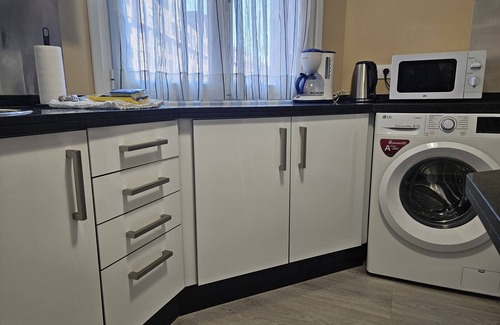 Las Campas y San Claudio Apartamento | 619A Moderno y acogedor apartamento