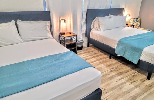 Canyon Gate Casa | #62 Monthly Extended Stay w/Outdoor Pool/Spa/Garag