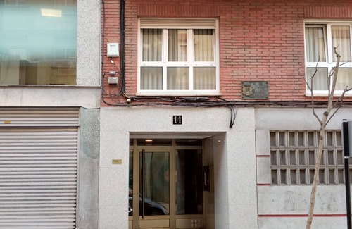Las Campas y San Claudio Apartamento | 621A Apartamento Tito Oviedo