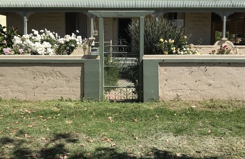 Broken Hill Casa | 626-A Grand old lady.