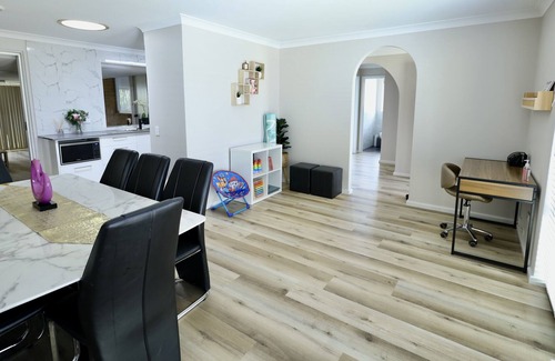 Noranda Casa | 63 Family Home in Noranda sleeps 8