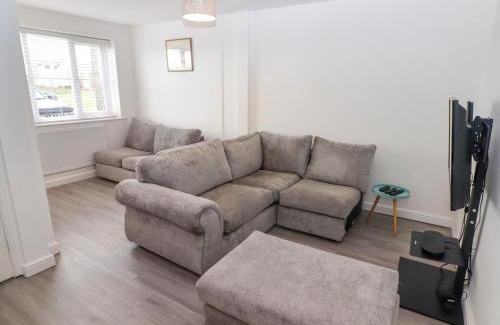 Crynant Casa | 69 Ffordd Y Meillion