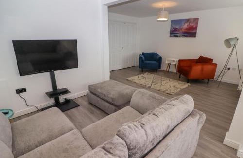 Crynant Casa | 69 Ffordd Y Meillion