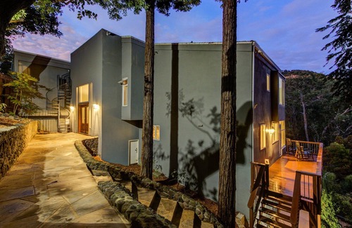 Country Club Casa | 6BD/4BA Hilltop Home w/Hot Tub, Billiards & Views!