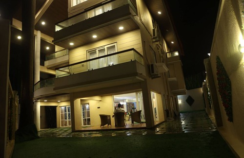 Lonavala Casa | 6bhk themed villa