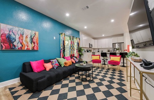 Dallas Casa | 6Br 4Bath Home Just 5 Minutes to Lower Greenville
