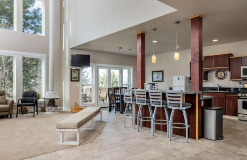 Mountain View Casa | 6BR - 6 King Beds - EV - 10min Downtown