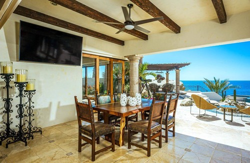 Los Cabos Villa | 6BR Luxury Beachfront Villa with Beachclub