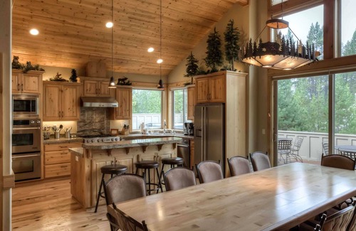 Deer Park Casa | ¡PRECIOS AGOSTO 2019! Impresionante 6 hab Lodge, 5 King Mstrs Suites, mesa de billar y SHARC