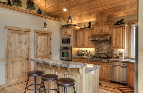 Deer Park Casa | ¡PRECIOS AGOSTO 2019! Impresionante 6 hab Lodge, 5 King Mstrs Suites, mesa de billar y SHARC