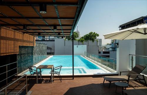 Khlong Toei Nuea Apartamento | 6th Avenue Sukhumvit BKK 302 BTS Asoke & Nana MRT Sukhumvit