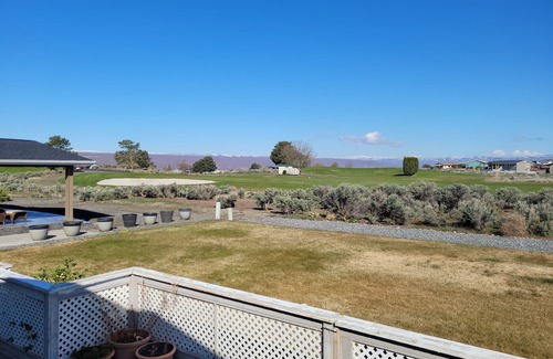 Desert Aire Casa | 6th Hole Loop in Desert Aire