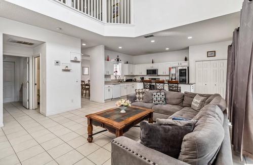 Seasons Casa | 7/6.5 Beautiful Vacation home with private pool, and much more!!