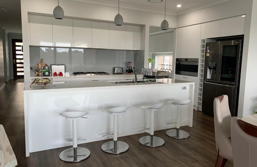 Dunmore Casa | 7 Aurora Ave Dunmore
