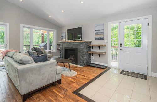 South Bruce Peninsula Chalet De Esquí | 7-bed W Starlink , V-ball Near Beach!
