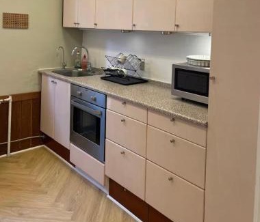 Aalborg Apartamento | 7-bedroom apartment with 2x private parking