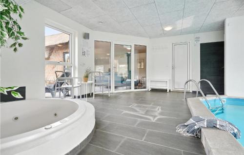 Sondervig Casa | 7 Bedroom Beautiful Home In Ringkøbing