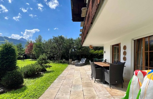 Zweisimmen Nr Gstaad Chalet De Esquí | 7-bedroom Chalet Private Pool and Stunning Views