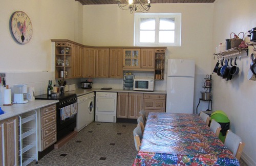 La Foret-Auvray Casa | 7-bedroom house with large private yard