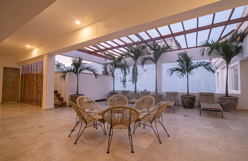 Cartagena Walled City Casa | 7 Bedroom in Clock Tower Plaza with Private Pool