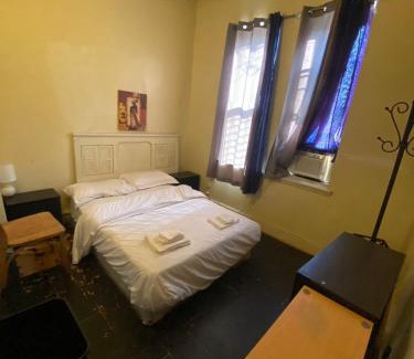 North Philadelphia West Casa | 7 Bedrooms Homestays In Philadelphia