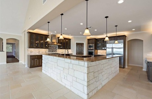 Spicewood Casa | 7 Beds 6 Bath + 1/2 Bath LUXURY LAKE HOUSE ESTATE
