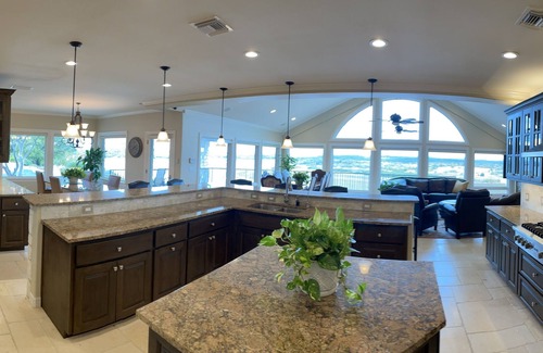 Spicewood Casa | 7 Beds 6 Bath + 1/2 Bath LUXURY LAKE HOUSE ESTATE