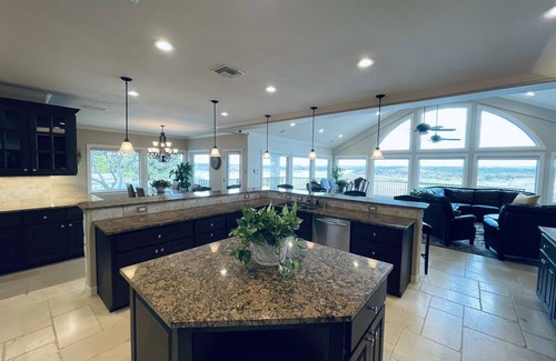Spicewood Casa | 7 Beds 6 Bath + 1/2 Bath LUXURY LAKE HOUSE ESTATE