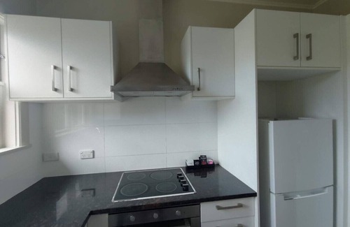Mount Albert Casa | 7 Beds including 4 Double Beds, 1 Single Bed, 2 Double Sofa Beds, 8 Renton Road, Mt Albert, Auckland