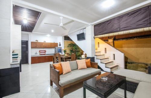 North Legian Villa | 7-BR Private Pool Legian Villa 5-Min Walk to Beach and Shops Bali